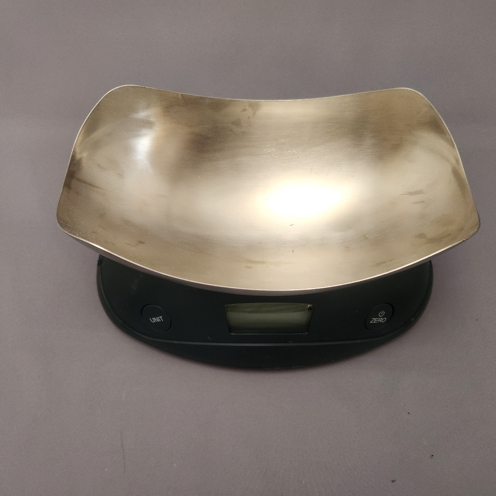 Joseph joseph kitchen scale shell design - EUC